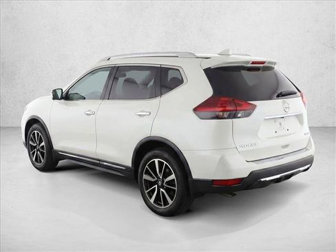 Used 2018 Nissan Rogue SL w/ Premium Package AWD/4WD image 5