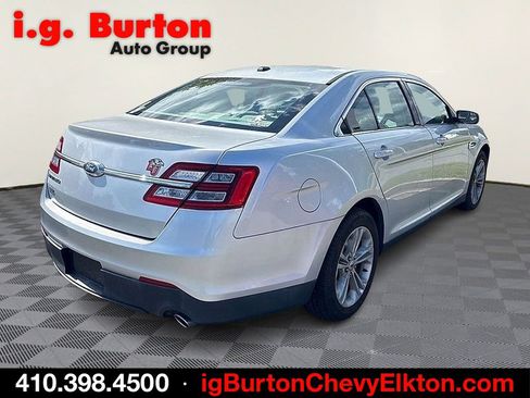 Used 2017 Ford Taurus SE FWD image 4