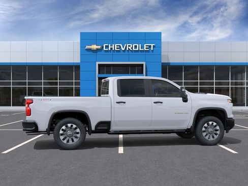 New 2026 Chevrolet Silverado 2500 Custom w/ Custom Value Package AWD/4WD image 6