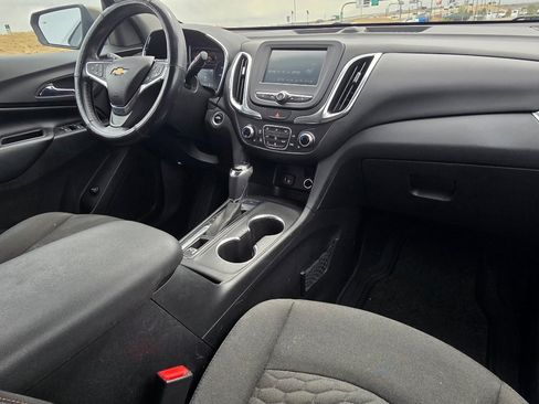 Used 2018 Chevrolet Equinox LT image 27