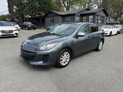 Used 2012 MAZDA MAZDA3 i Touring image 2
