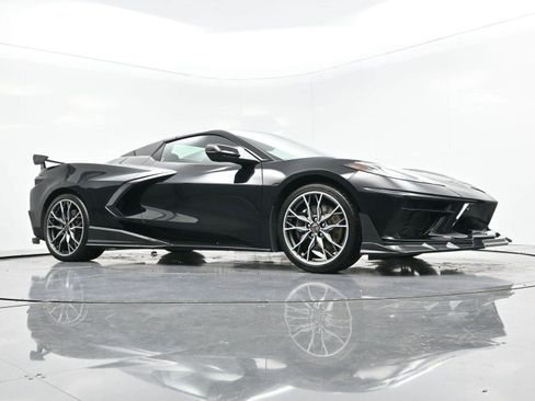 Used 2025 Chevrolet Corvette Stingray Premium Conv w/ Z51 Performance Package image 54
