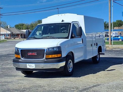 New 2025 GMC Savana 3500 w/ Power Convenience Package image 8