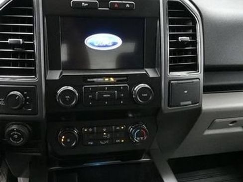 Used 2019 Ford F150 XLT w/ Equipment Group 302A Luxury AWD/4WD image 17
