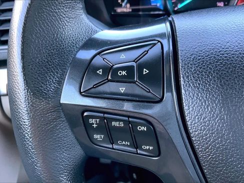 Used 2018 Ford Explorer XLT w/ Equipment Group 202A image 24