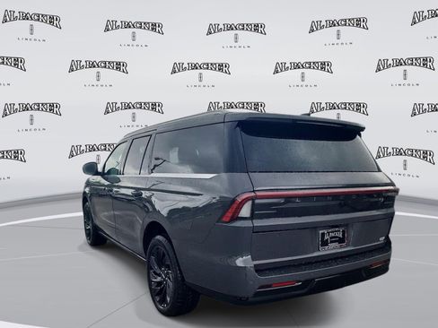 New 2026 Lincoln Navigator L Black Label AWD/4WD image 3
