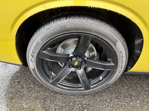 Used 2020 Dodge Challenger R/T Scat Pack w/ Dynamics Package image 14