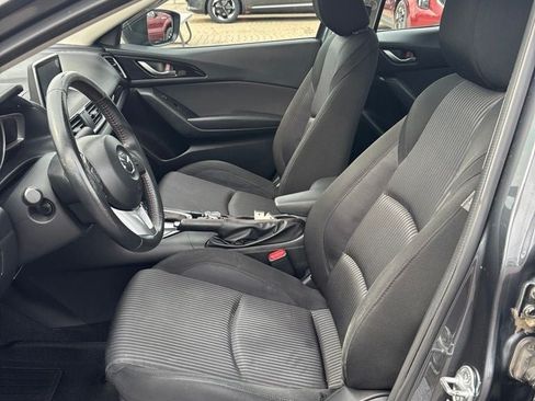Used 2014 MAZDA MAZDA3 i Touring w/ Technology Package FWD image 13