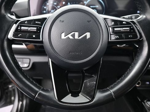 Used 2024 Kia Seltos S FWD image 32