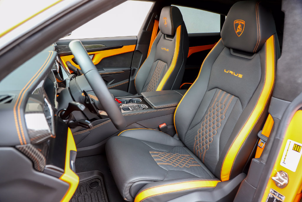 Used 2024 Lamborghini Urus S AWD/4WD image 14