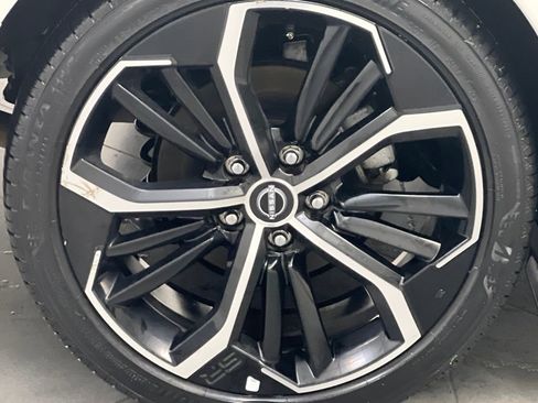 Used 2025 Nissan Altima 2.5 SR image 60