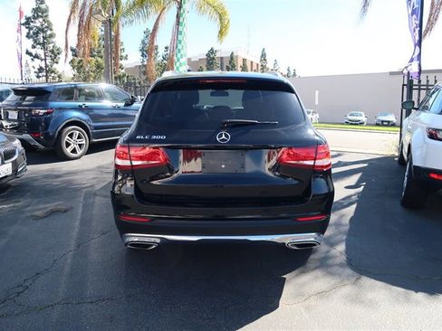 Used 2017 Mercedes-Benz GLC 300 w/ Premium 1 Package image 15