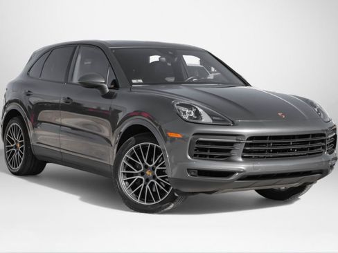 Used 2019 Porsche Cayenne image 4