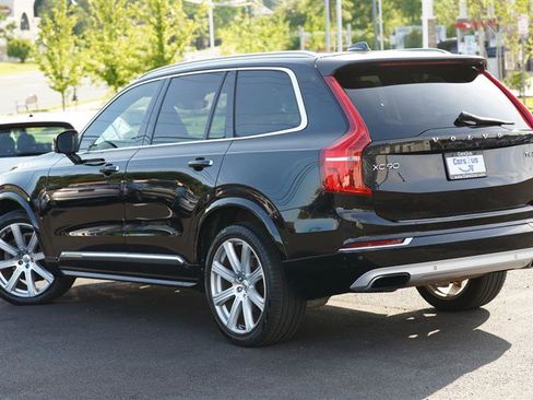 Used 2016 Volvo XC90 T6 image 4