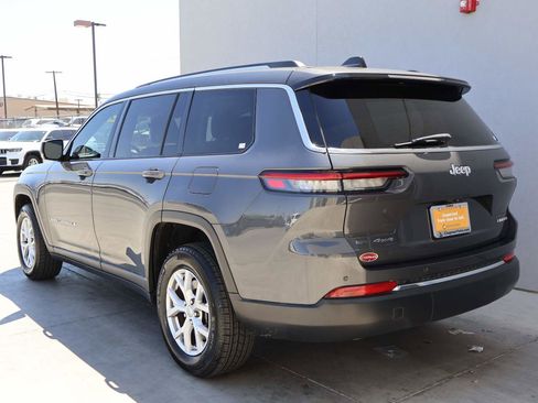 Used 2022 Jeep Grand Cherokee L Limited AWD/4WD image 3