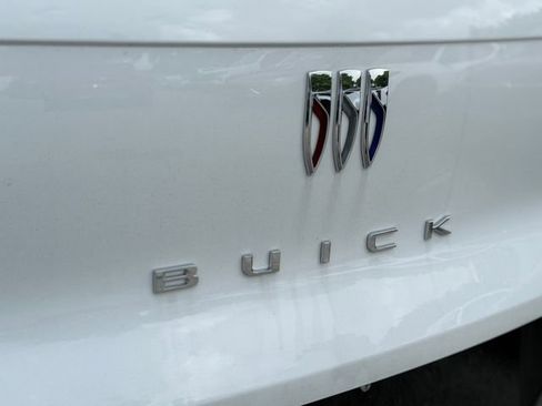 New 2026 Buick Envista Sport Touring w/ Convenience I Package FWD image 9