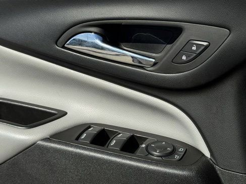 Certified 2024 Chevrolet Equinox LS w/ LS Convenience Package image 26