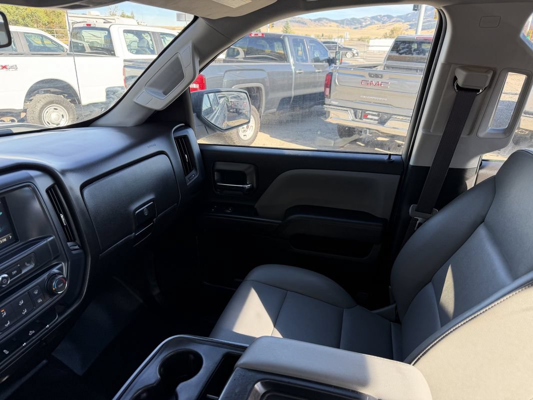 Used 2017 Chevrolet Silverado 2500 W/T w/ WT Fleet Convenience Package AWD/4WD image 17
