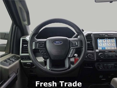 Used 2018 Ford F250 XLT w/ XLT Premium Package image 12