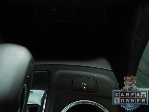 Used 2024 Chevrolet Equinox LT w/ LPO, Floor Liner Package FWD image 19