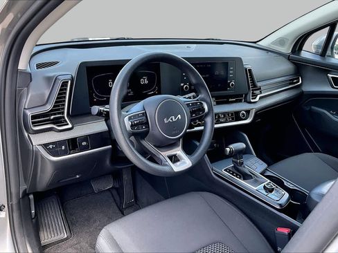 Certified 2023 Kia Sportage LX FWD image 16
