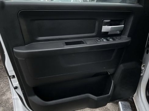 Used 2019 RAM 5500 Tradesman w/ Electrical Accessory Group image 11