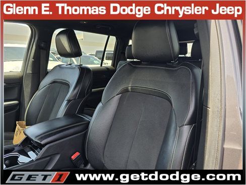 Certified 2022 Jeep Grand Cherokee L Laredo AWD/4WD image 22