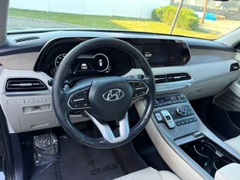 Used 2021 Hyundai Palisade Limited w/ Winter Package AWD/4WD image 19