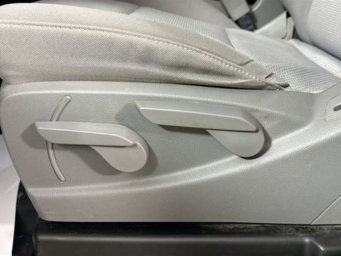 Used 2019 Chevrolet Silverado 2500 W/T w/ WT Convenience Package image 17