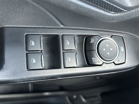 Used 2025 Ford Escape ST-Line image 17
