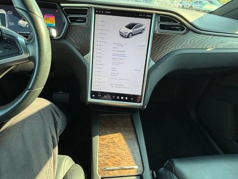 Used 2018 Tesla Model X 100D AWD/4WD image 24