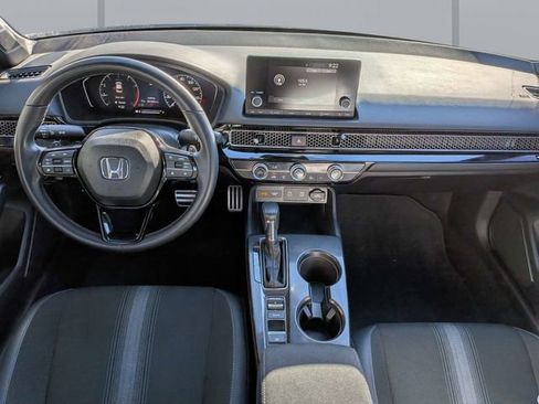 Used 2025 Honda Civic Sport image 14