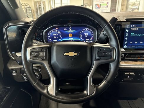 Used 2024 Chevrolet Silverado 1500 LT w/ Protection Package RWD image 14