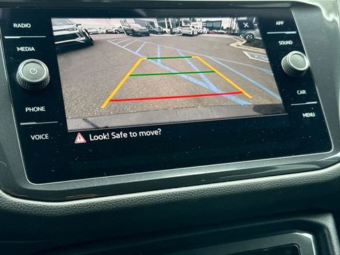 Certified 2023 Volkswagen Tiguan SE image 41