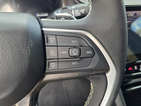 New 2026 Jeep Grand Cherokee L Limited image 24