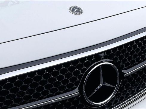 Certified 2024 Mercedes-Benz E 350 4MATIC Sedan image 22