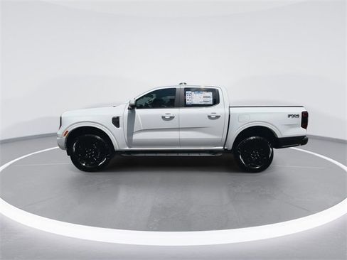 Used 2025 Ford Ranger Lariat w/ FX4 Off-Road Package image 5