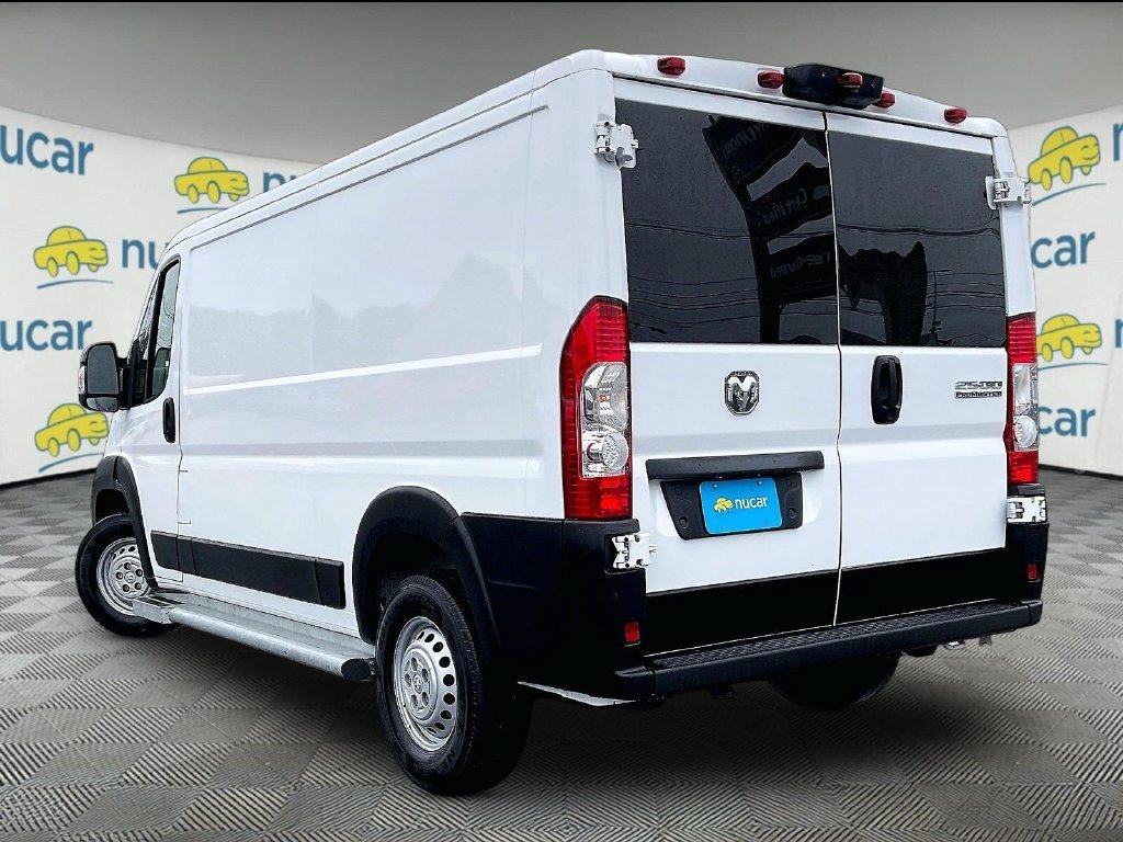 Used 2025 RAM ProMaster 2500 w/ U-Haul Equipment Group FWD image 4