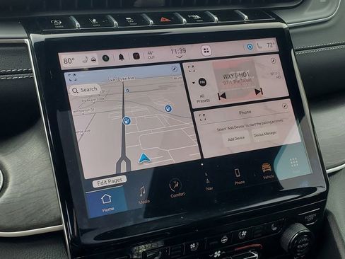 Used 2024 Jeep Grand Cherokee Limited w/ Luxury Tech Group II image 22