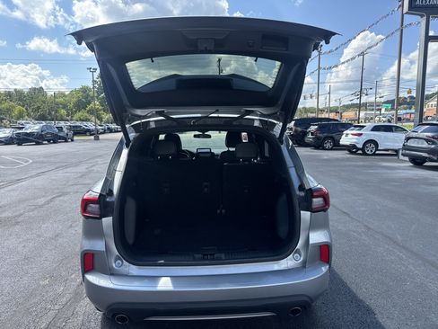 Used 2024 Ford Escape ST-Line AWD/4WD image 5