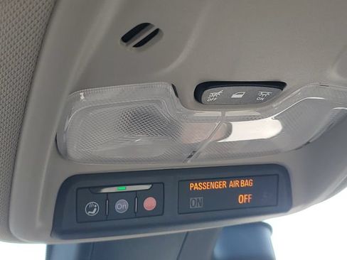 Used 2023 Buick Encore GX Preferred w/ Cold Weather Comfort Package FWD image 29