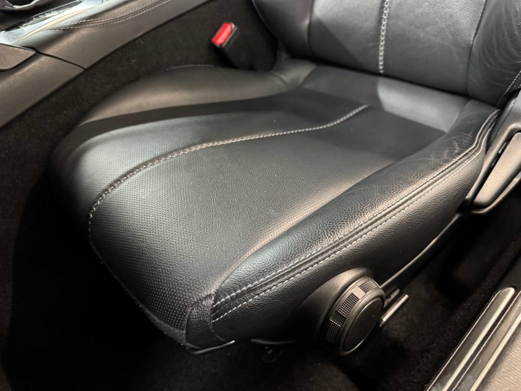 Used 2025 MAZDA MX-5 Miata RF Grand Touring RWD image 15