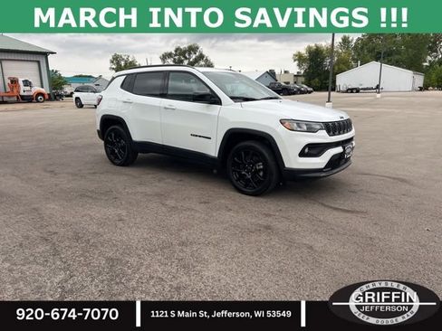 New 2025 Jeep Compass Latitude w/ Sun & Sound Group image 6