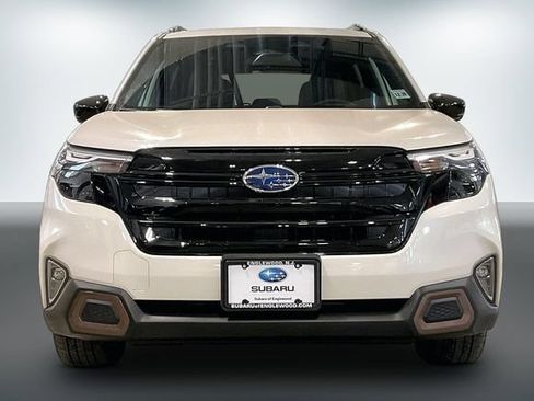 Used 2025 Subaru Forester Sport AWD/4WD image 2