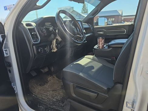 Used 2022 RAM 2500 Big Horn image 11