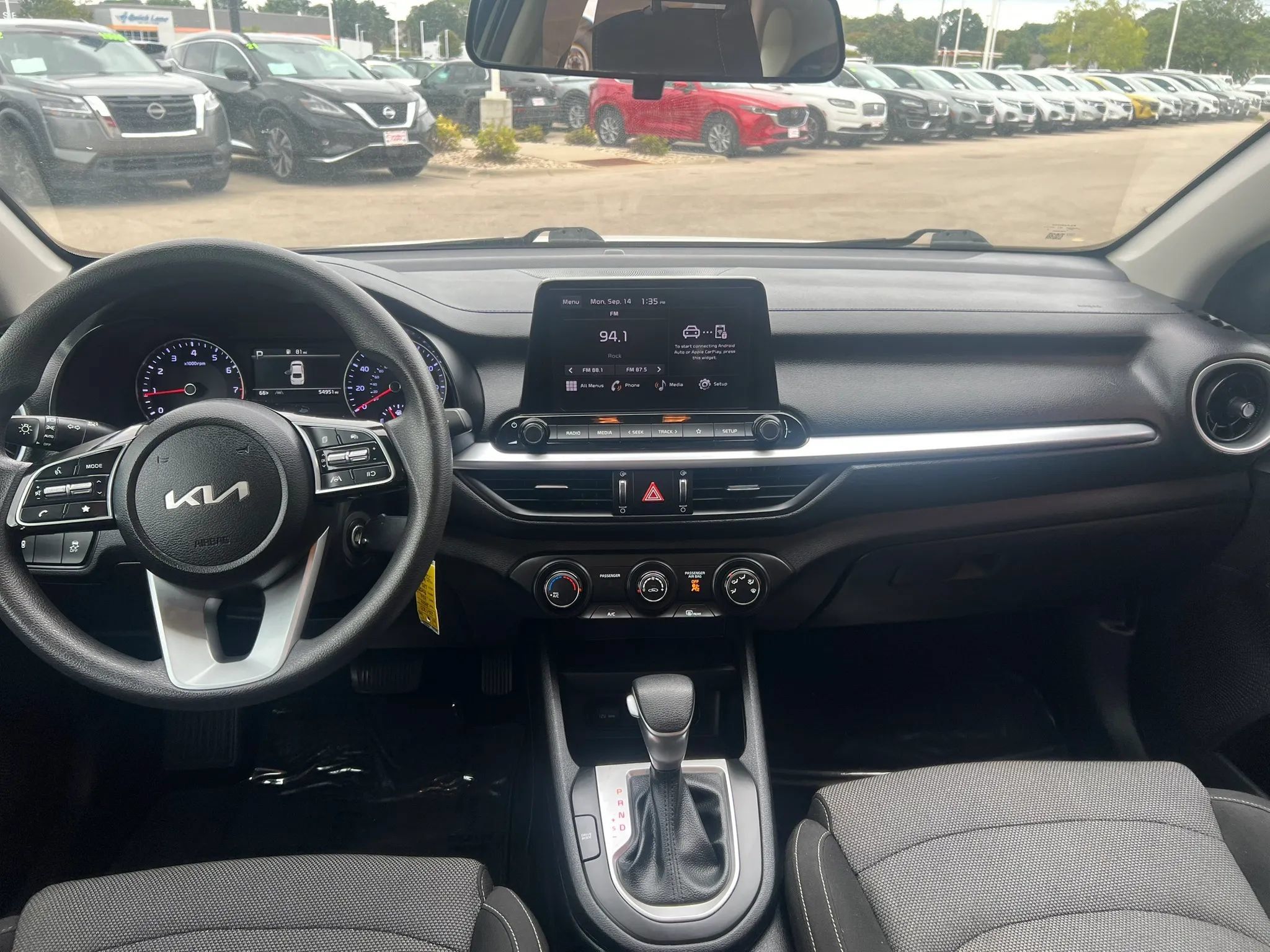 Used 2024 Kia Forte LXS w/ LXS Technology Package FWD image 10