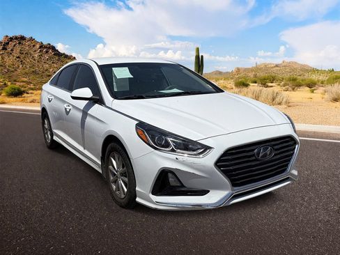 Used 2019 Hyundai Sonata SE FWD image 1