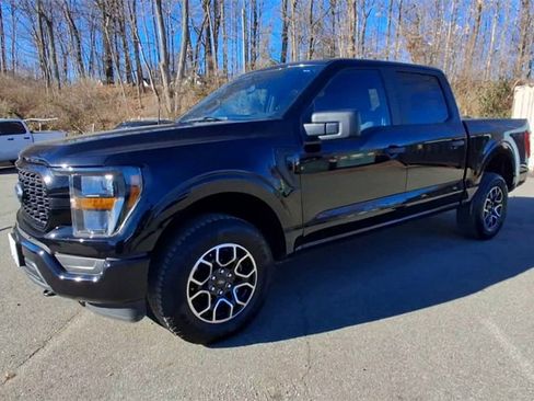 Certified 2023 Ford F150 XL w/ STX Appearance Package image 4