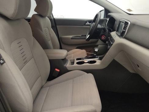 Used 2019 Kia Sportage LX w/ Option Group 017 FWD image 21