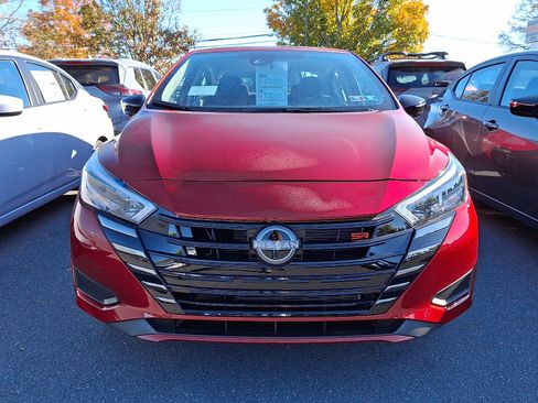 New 2025 Nissan Versa SR w/ Trunk Package image 2